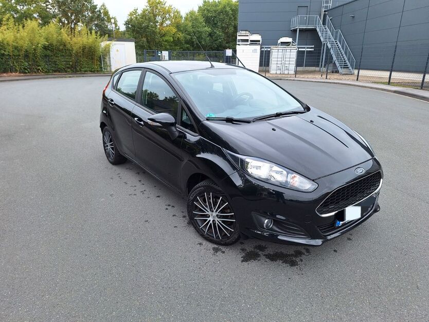 Ford Fiesta 44.500 km 8.450 € Kamen 59174