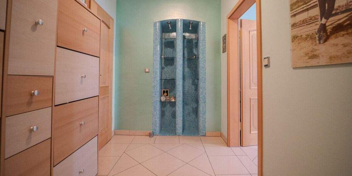 Einfamilienhaus Edingen-Neckarhausen Edingen - 7 Zimmer, 283 m&sup2;, 680.000&euro; | Angebot:24872175