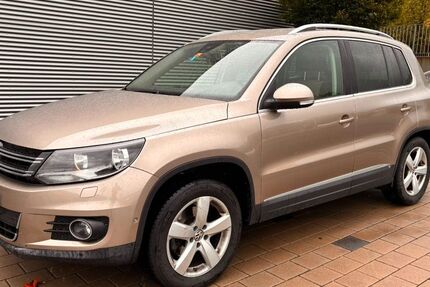VW Tiguan 112.999 km 9.980 &euro; Bad Säckingen 79713