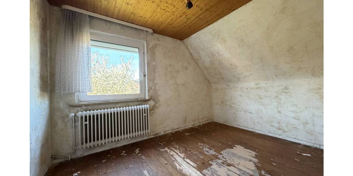 Etagenwohnung Rödental / Einberg Einberg - 5 Zimmer, 106 m&sup2;, 159.000&euro; | Angebot:26187871