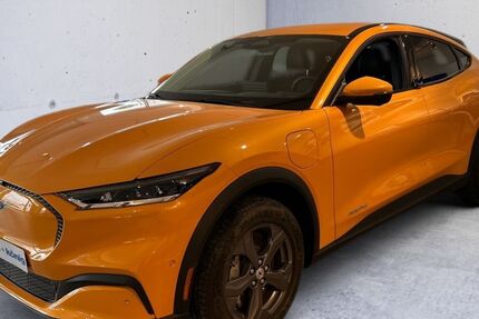 Ford Mustang Mach-E 17.000 km 39.900 &euro; Teningen-Köndringen 79331
