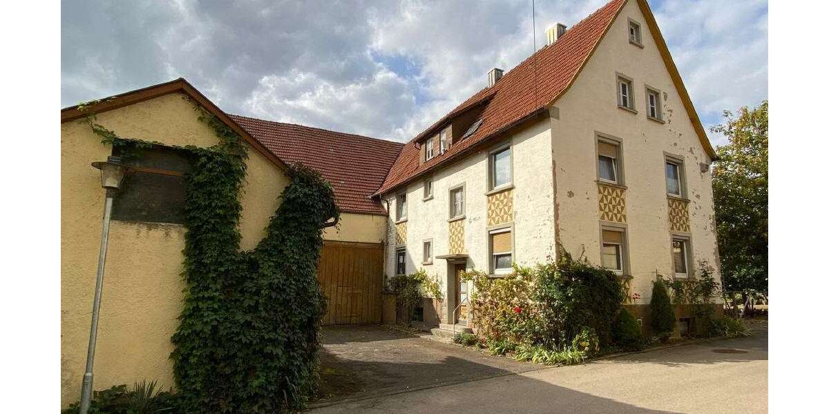 Einfamilienhaus Weikersheim - 8 Zimmer, 200 m&sup2;, 159.000&euro; | Angebot:24905719