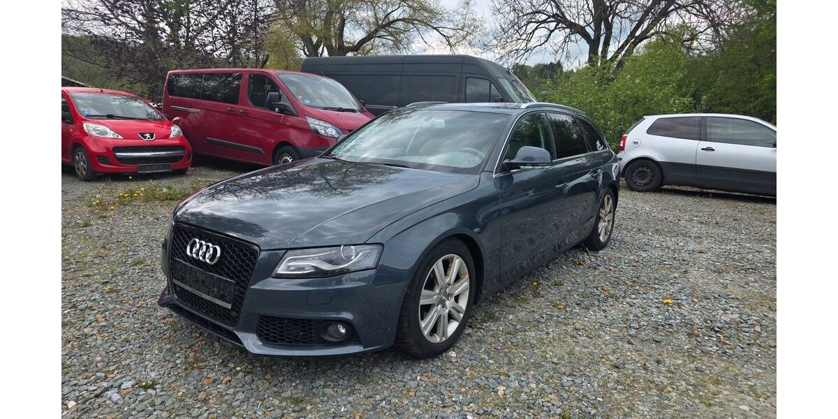 Audi A4 212.000 km 2.100 &euro; Plauen 08529