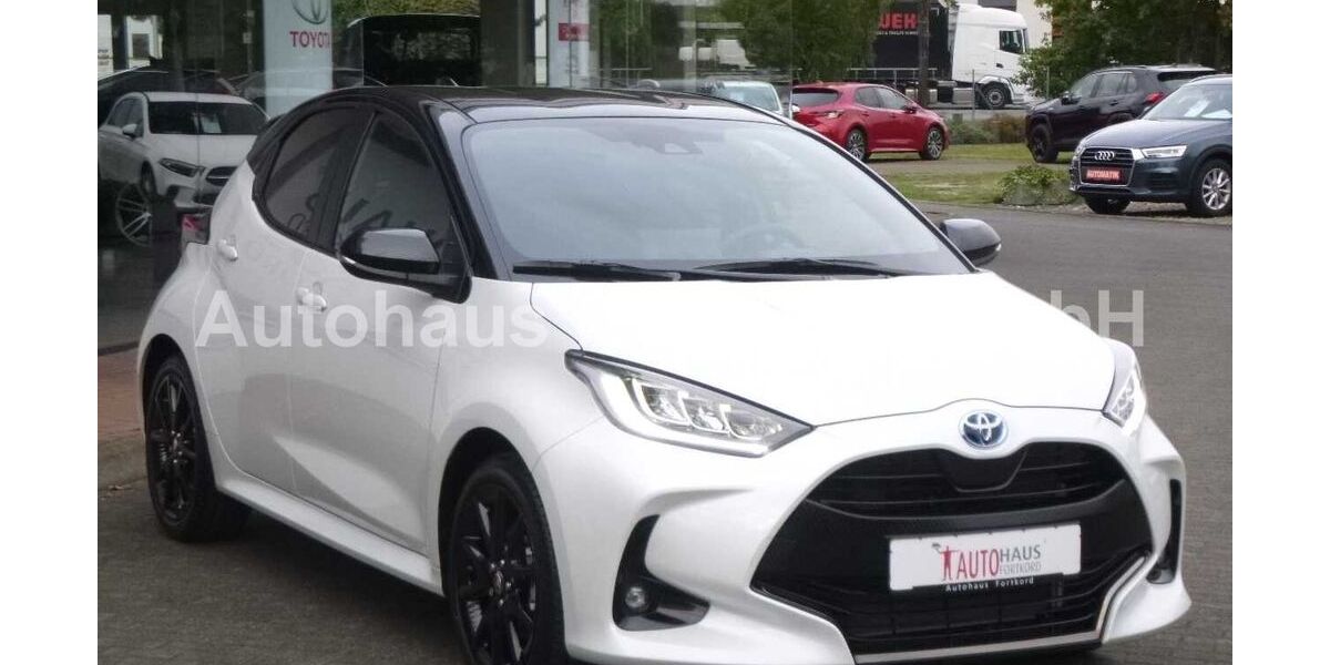 Toyota Yaris 9.950 km 22.700 &euro; Bielefeld 33689