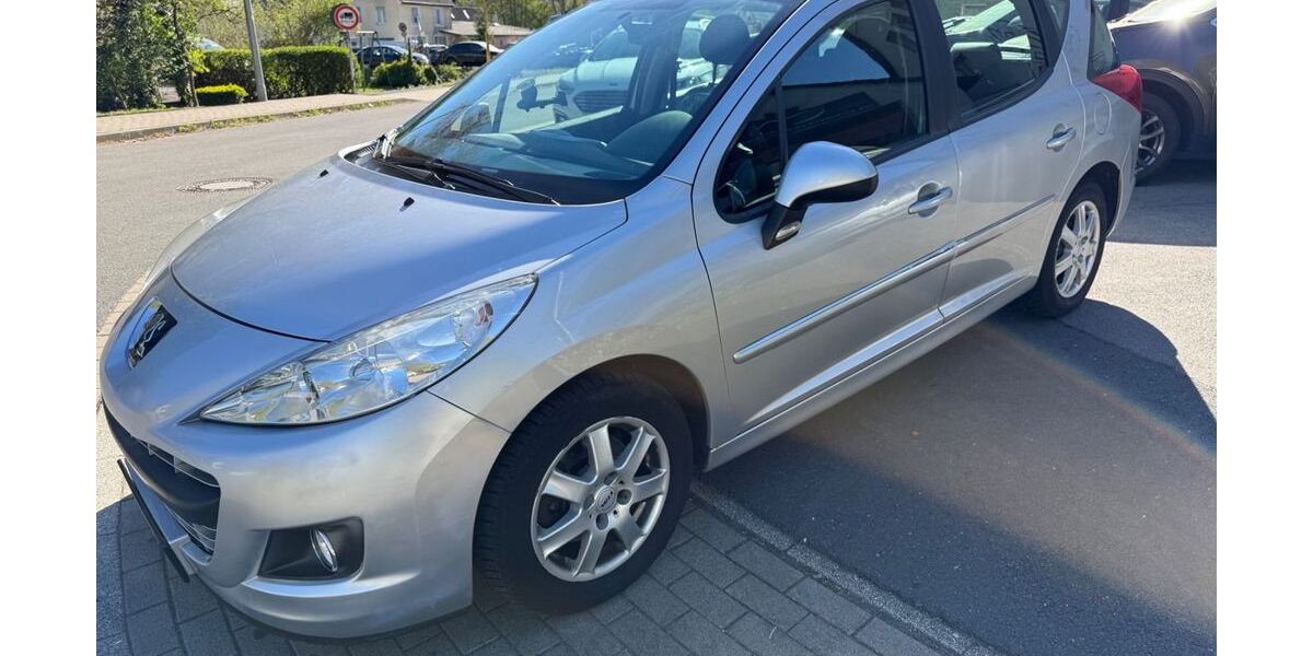 Peugeot 207 62.350 km 3.000 &euro; Lüdenscheid 58515