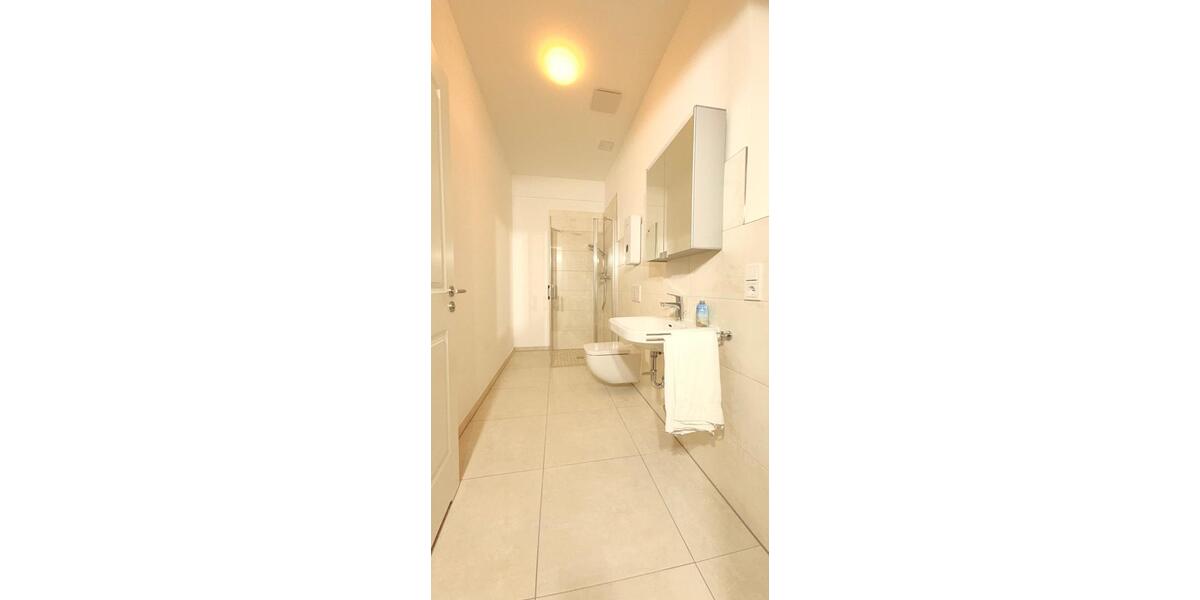 51m² Altbauwohnung, 2 Zimmer + EBK + Terrasse (Rügen Sellin) 2 zimmer