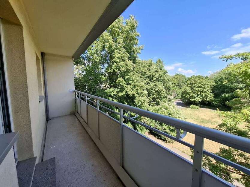 Wohnung zum Mieten in Magdeburg 252,98 € 36.14 m²