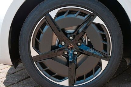 Cupra Born 65.500 km 20.998 &euro; Scheuerfeld 57584