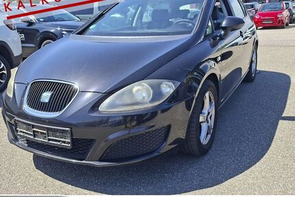 Seat Leon 152.033 km 3.285 &euro; Achern 77855