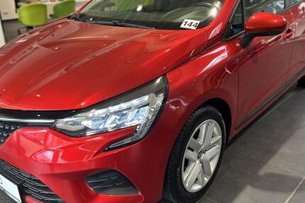 Renault Clio 45.842 km 13.690 &euro; Dresden 01139