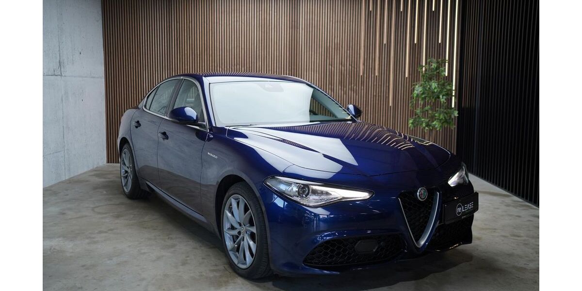 Alfa Romeo Giulia 98.650 km 24.850 &euro; Königsbrunn 86343