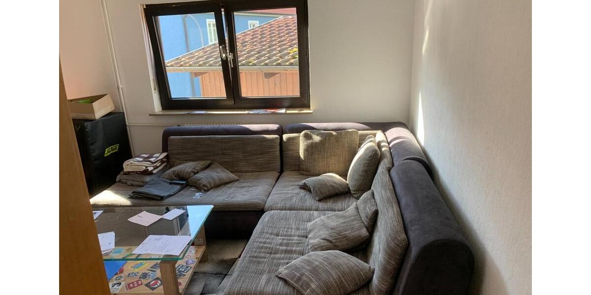 Etagenwohnung Würzburg Lindleinsmühle - 4 Zimmer, 90 m&sup2;, 880&euro; | Angebot:25367412