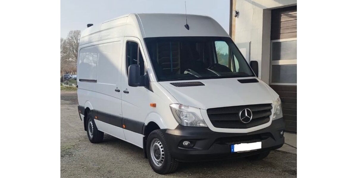 Mercedes-Benz Sprinter 141.000 km 18.500 &euro; Rendsburg 24768