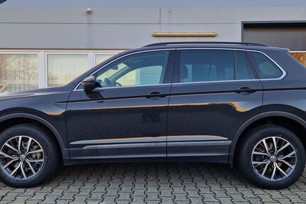 VW Tiguan 121.500 km 22.893 &euro; Neukirchen-Vluyn 47506