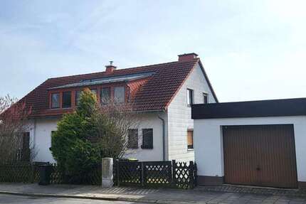 Haus Hof Christiansreuth - 8 Zimmer, 196 m&sup2;, 395.000&euro; | Angebot:25526156