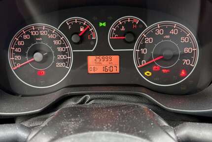 Fiat Punto 26.000 km 4.750 &euro; Billigheim 74842