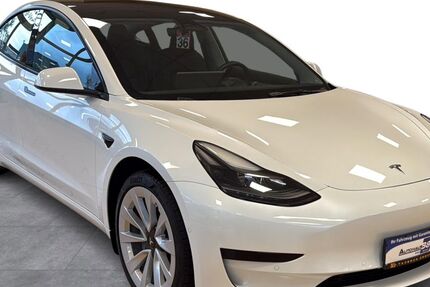 Tesla Model 3 57.835 km 27.950 &euro; Hennef 53773