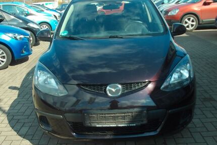 Mazda 2 195.000 km 2.700 &euro; Magdeburg 39128