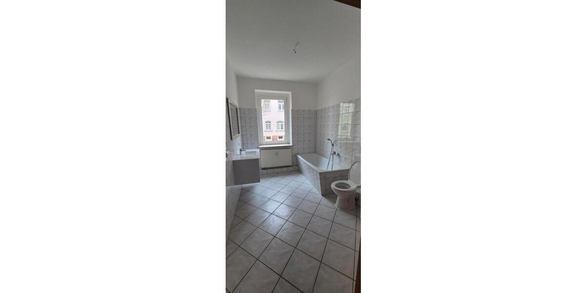 Erdgeschoßwohnung Döbeln - 1 Zimmer, 43 m&sup2;, 260&euro; | Angebot:25993773