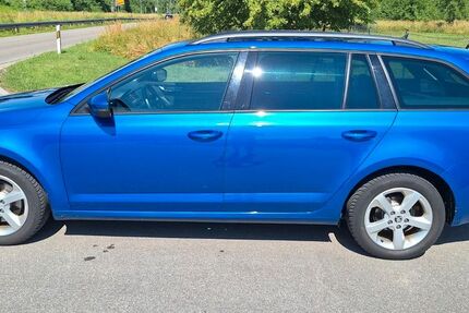 Skoda Octavia 152.700 km 12.250 &euro; Puchheim 82178