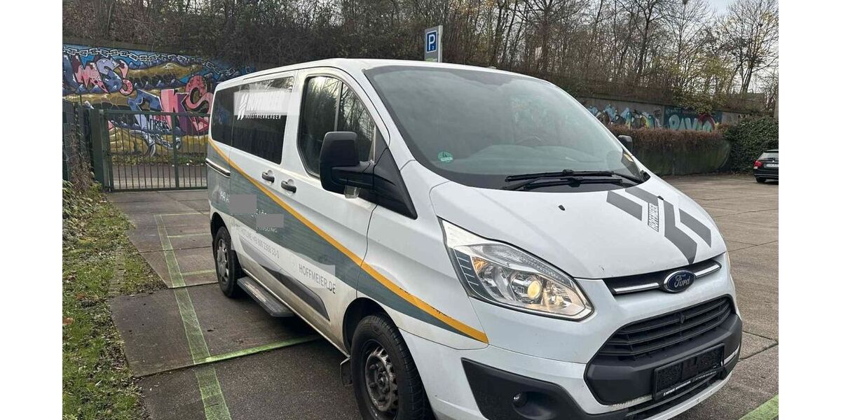 Ford Transit 302.125 km 8.330 &euro; Essen 45356