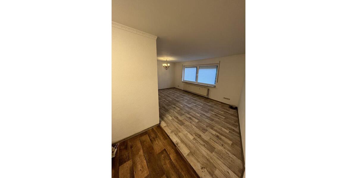 Mehrfamilienhaus, Wohnhaus Siegen - 6 Zimmer, 180 m&sup2;, 415.000&euro; | Angebot:26818969