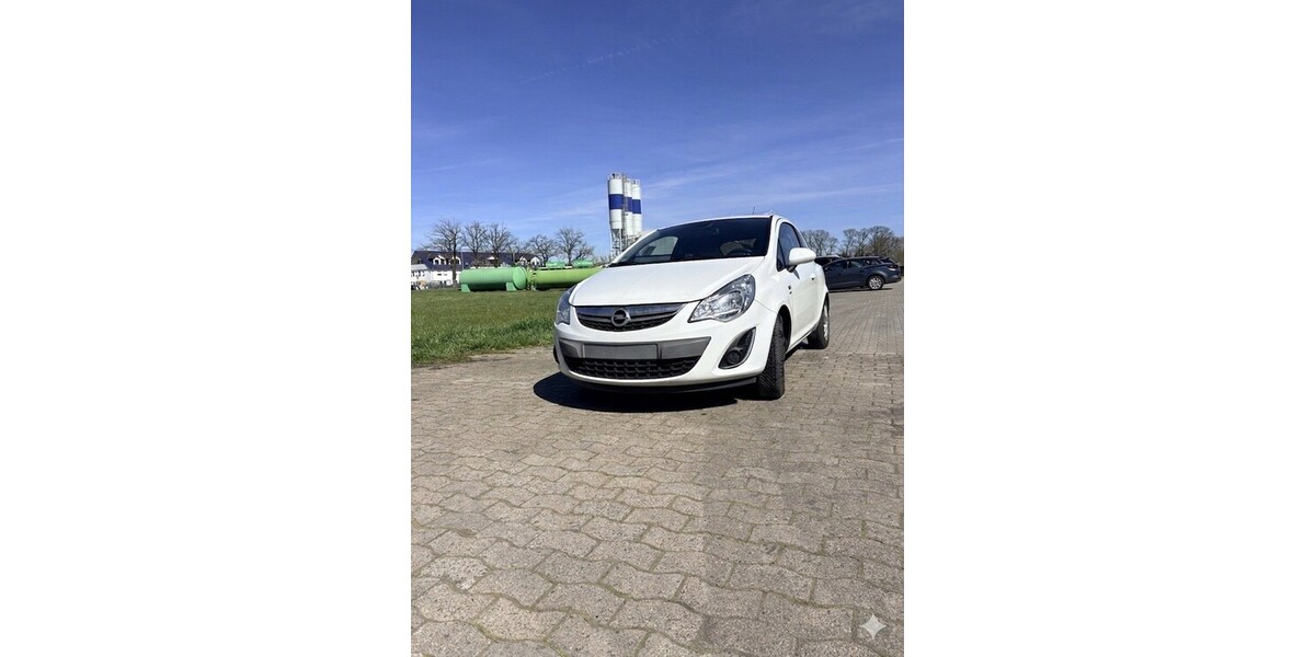 Opel Corsa 111.000 km 1.500 &euro; Bassum 27211