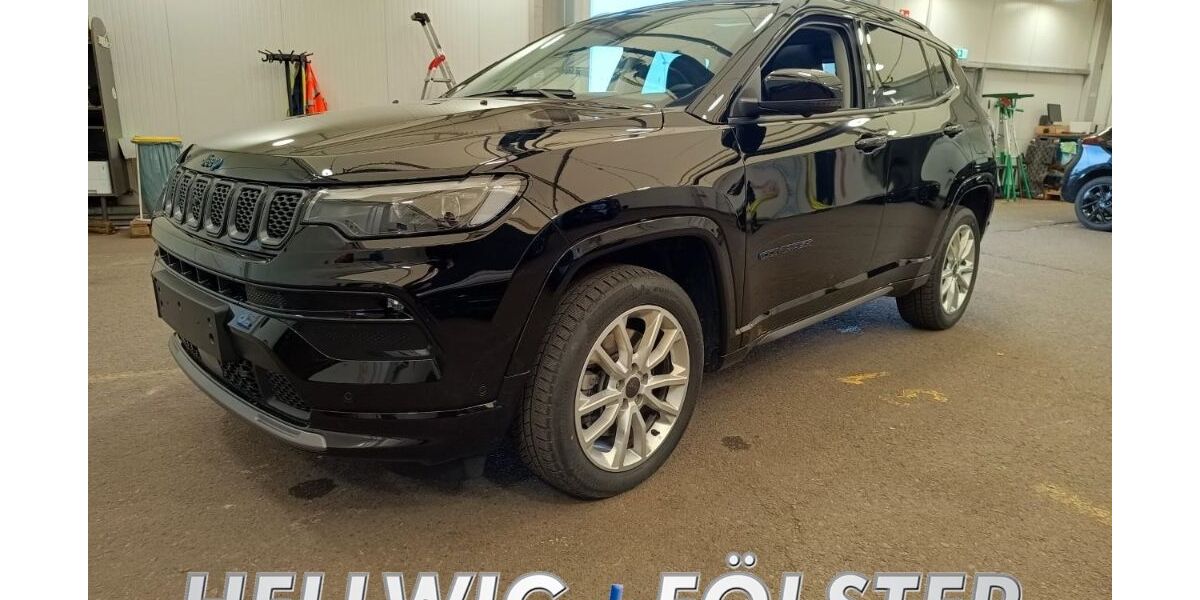 Jeep Compass 13.247 km 32.990 &euro; Hohenlockstedt 25551