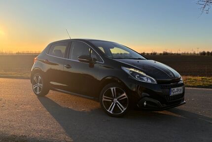 Peugeot 208 79.999 km 7.900 &euro; Magdeburg 39128