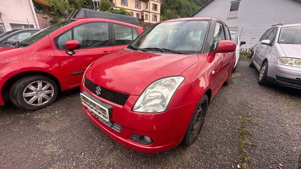 Suzuki Swift 139.000 km 1.500 € Wertheim am Main 97877