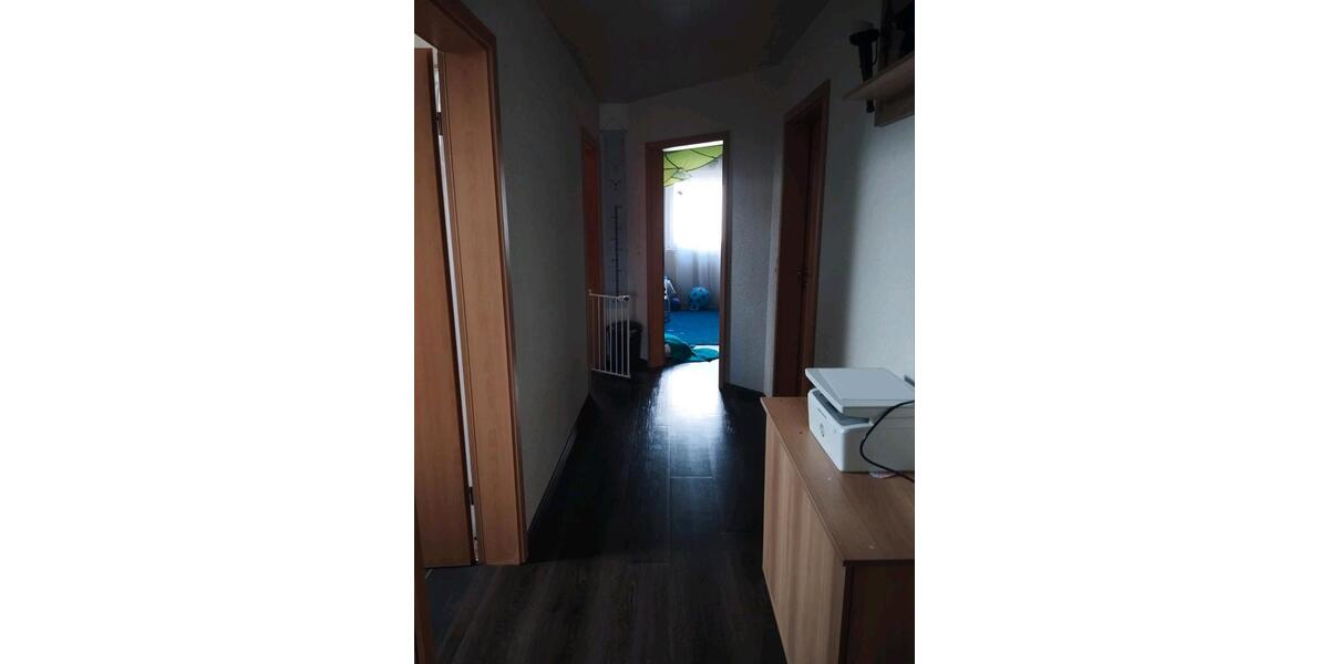 Etagenwohnung Neuler - 4 Zimmer, 120 m&sup2;, 950&euro; | Angebot:26463469
