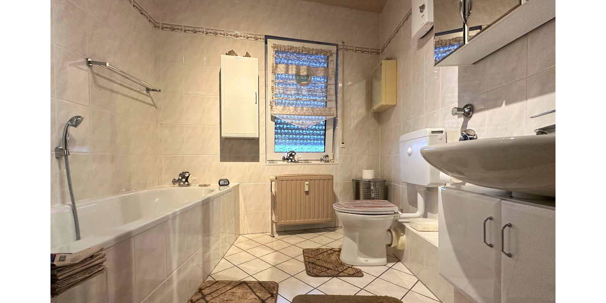 Etagenwohnung Neuenrade - 3 Zimmer, 91 m&sup2;, 149.600&euro; | Angebot:25111701