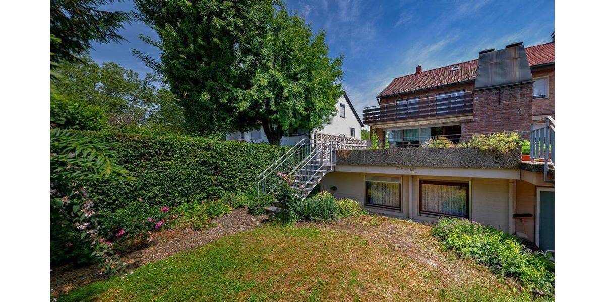 Großzügiges Eckhaus mit viel Platz, Garten und Potenzial 6 zimmer