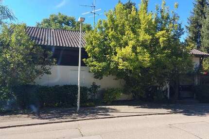 Haus zum Kaufen in Tübingen 1.550.000 € 378 m² 11 zimmer