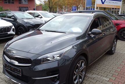 Kia XCeed 33.091 km 21.900 € Berlin 12359