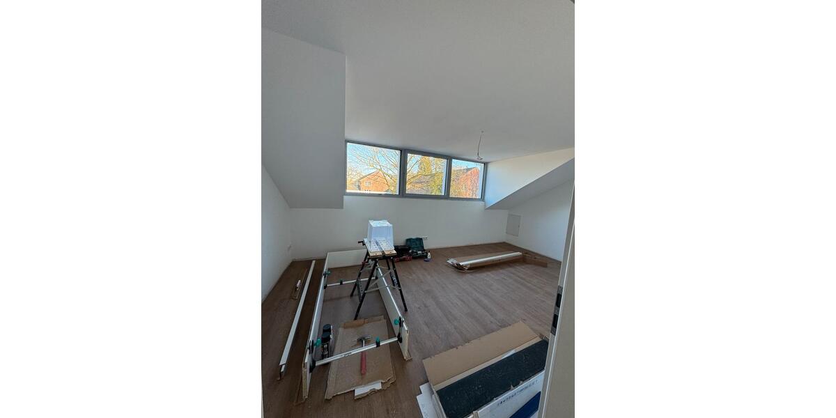 Etagenwohnung Neukirchen-Vluyn Vluyn - 2 Zimmer, 90 m&sup2;, 1.420&euro; | Angebot:25239876
