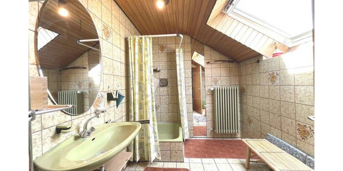 Einfamilienhaus Vöhringen - 6 Zimmer, 150 m&sup2;, 485.000&euro; | Angebot:26834672