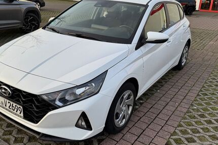 Hyundai i20 71.800 km 11.500 &euro; Lüdenscheid 58507