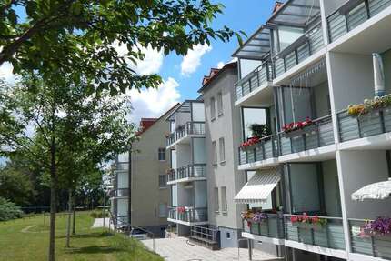 Wohnung Schkeuditz - 2 Zimmer, 61 m&sup2;, 549&euro; | Angebot:27072589