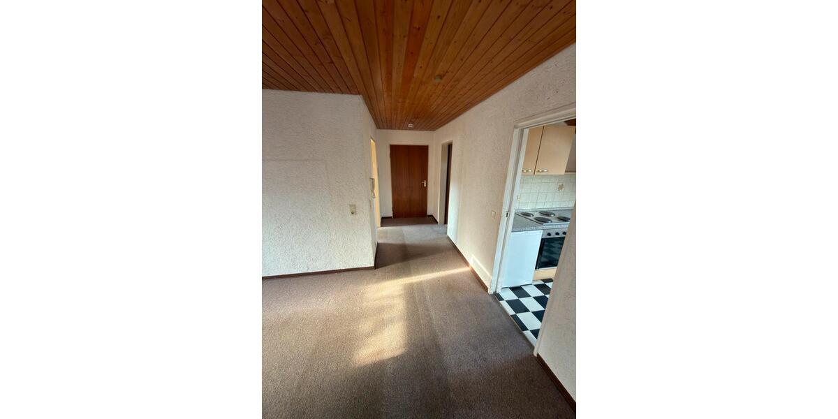 Dachgeschoßwohnung Großbettlingen - 2 Zimmer, 50 m&sup2;, 168.000&euro; | Angebot:24720566