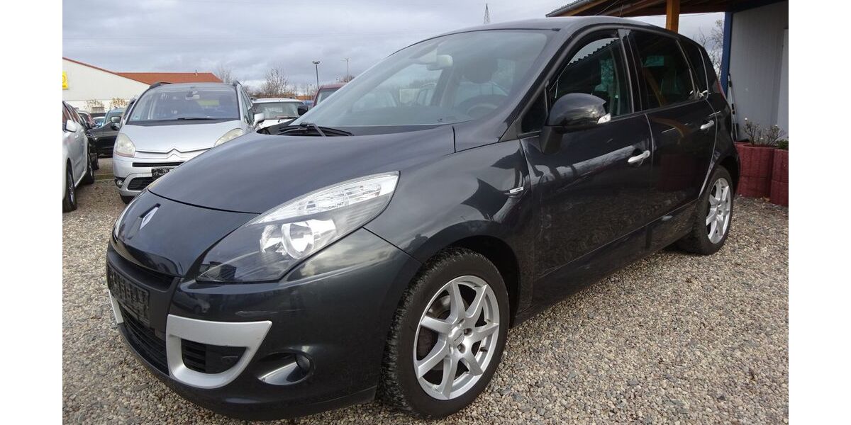 Renault Scenic 222.299 km 3.200 &euro; Dresden 01219