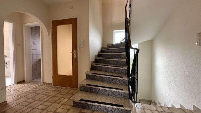 … AIGNER - Gelegenheit: EFH mit großem Grundstück für die ganze Familie ... 5 zimmer