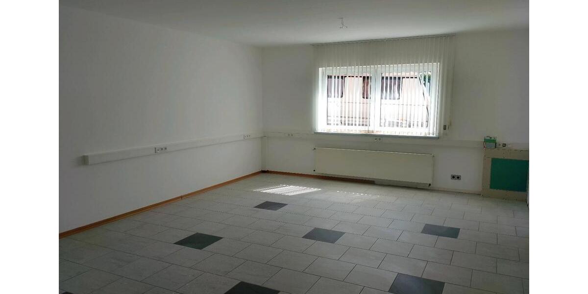 Gewerbeobjekt Nümbrecht - 1.000&euro; | Angebot:24784566