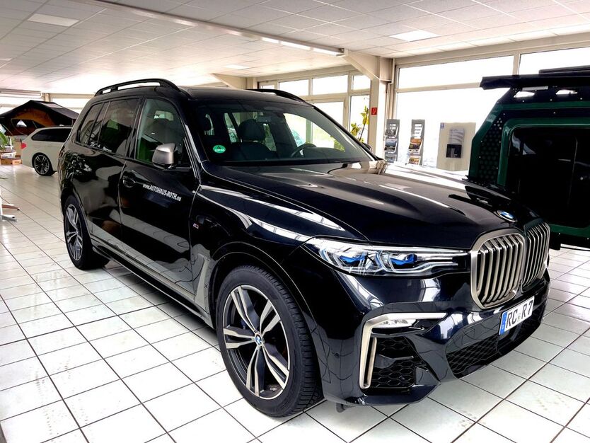 BMW X7 138.000 km 64.850 € Heinsdorfergrund 08468