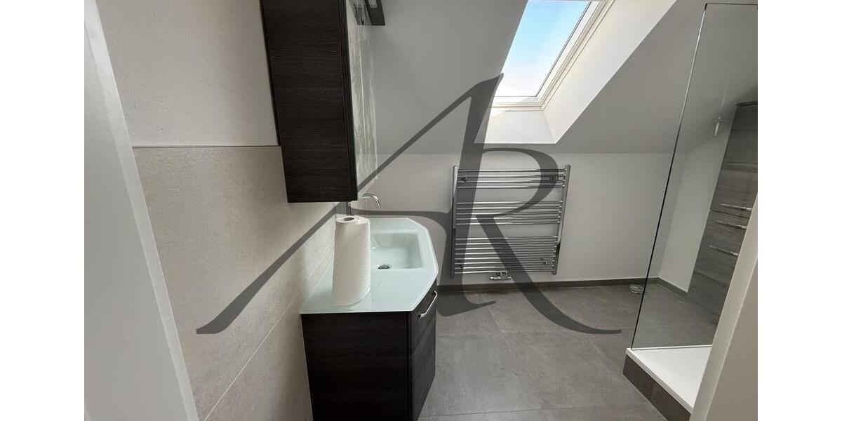 Etagenwohnung Tangerhütte - 3 Zimmer, 80 m&sup2;, 600&euro; | Angebot:23471110