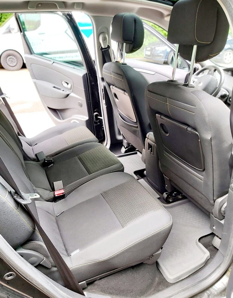 Renault Scenic 58.000 km 5.800 € Böblingen 71032