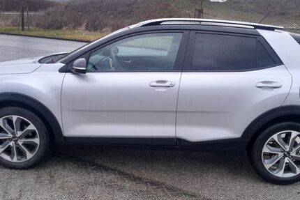 Kia Stonic 99.000 km 10.500 &euro; Mohrweiler 54655