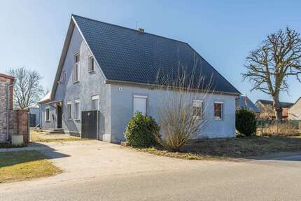 Haus Wusterhausen/Dosse Dosse - 8 Zimmer, 267 m&sup2;, 298.000&euro; | Angebot:25637416