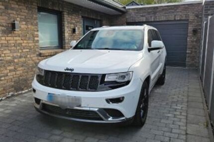 Jeep Grand Cherokee 152.000 km 15.800 &euro; Bremerhaven 27578