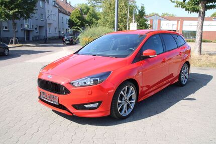 Ford Focus 96.500 km 12.490 € Recklinghausen 45663